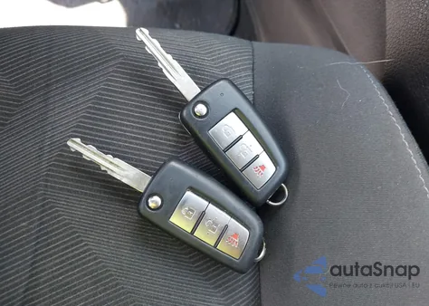 2016 Nissan Rogue S z USA, uszkodzony, nr VIN KNMAT2MV2GP679381